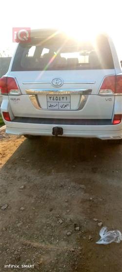 تۆیۆتا لاند کروزەر
